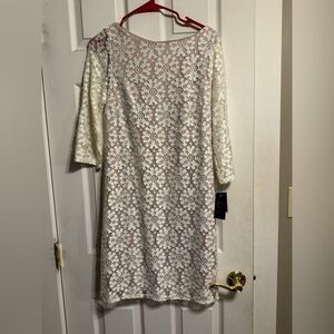 Elegant White Lace Dress